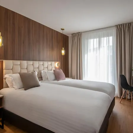 Le Cetai Cannes Beach Hotel-2